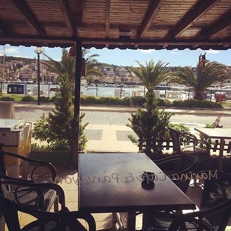 Marina Pansiyon&Cafe Çeşme Eksteriør billede