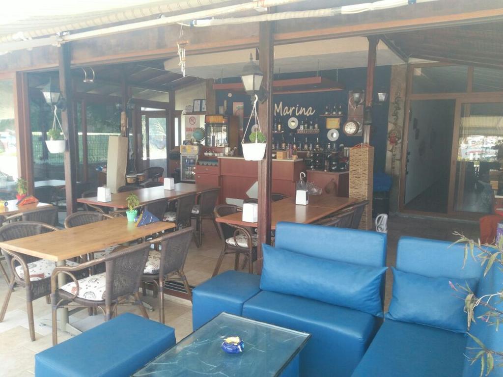 Marina Pansiyon&Cafe Çeşme Eksteriør billede